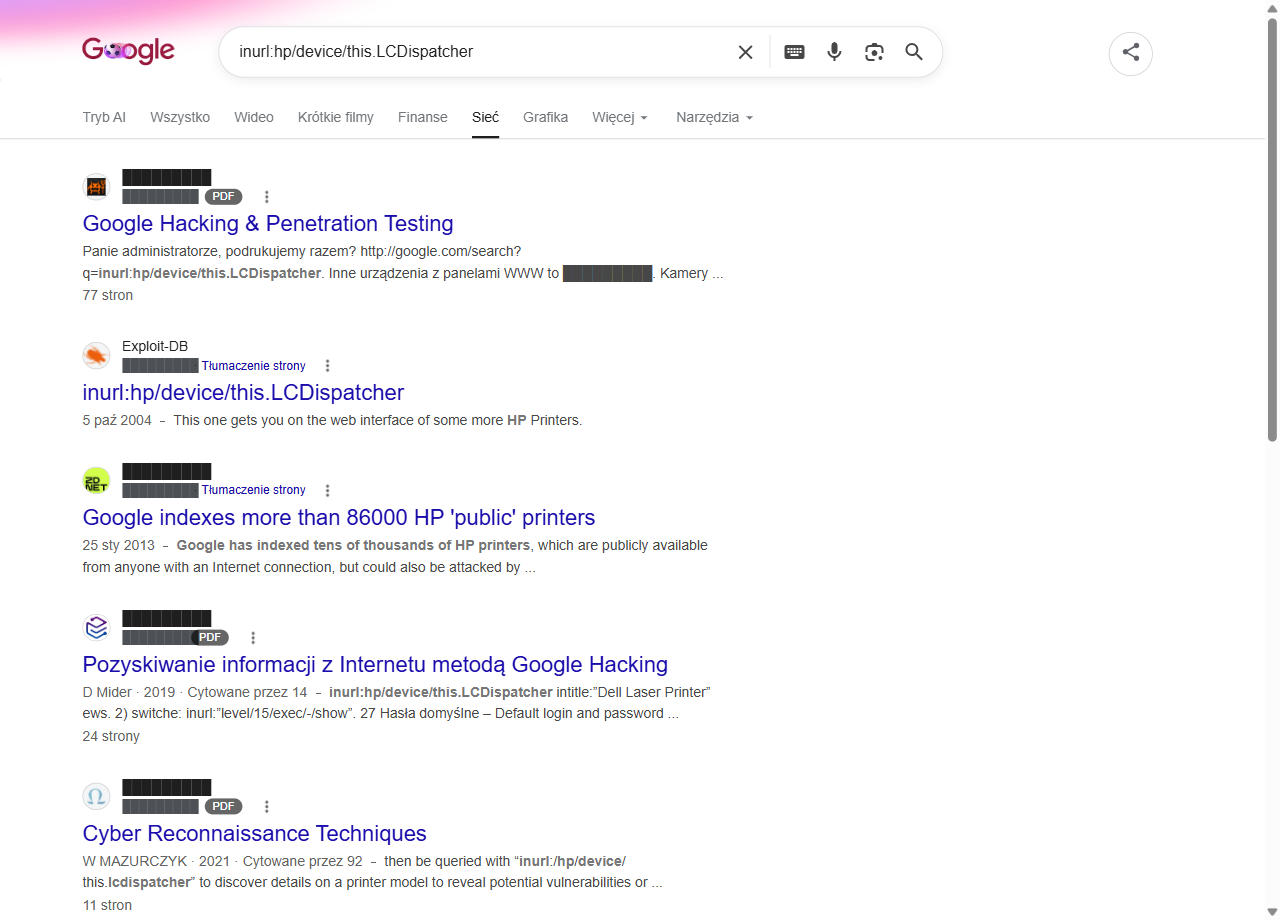 Wyniki Google dla dorka drukarek HP - głównie artykuły o zjawisku, wpis GHDB i posty na forach, a nie panele