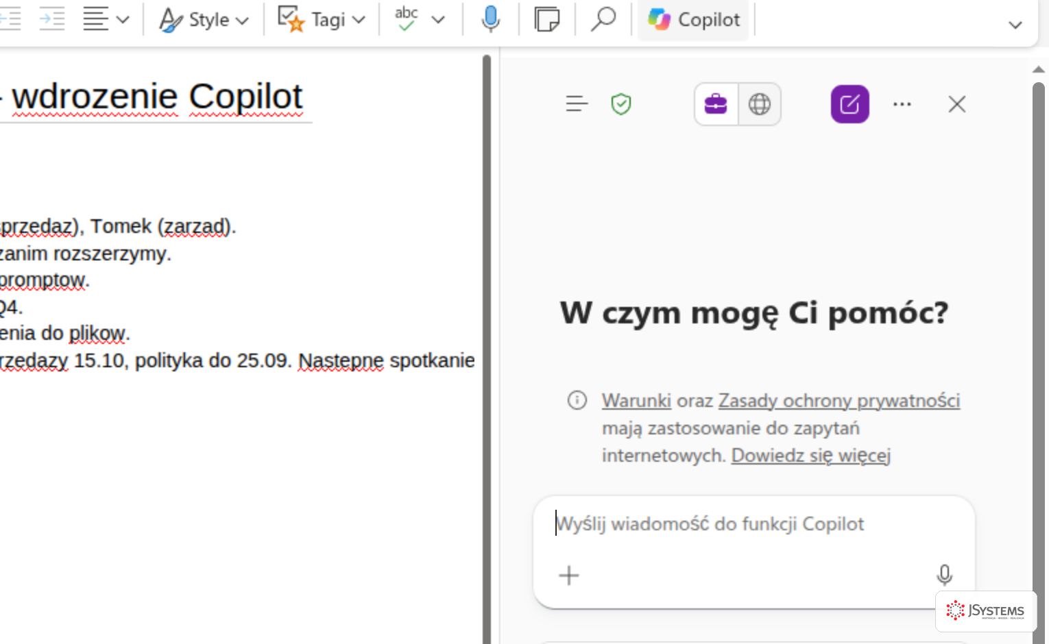 Panel Copilota wysunięty z prawej strony w OneNote z pytaniem W czym mogę Ci pomóc, polem wpisywania polecenia oraz trzema przykładowymi promptami dotyczącymi planu wydarzenia, zmiany tonu i uproszczenia tekstu