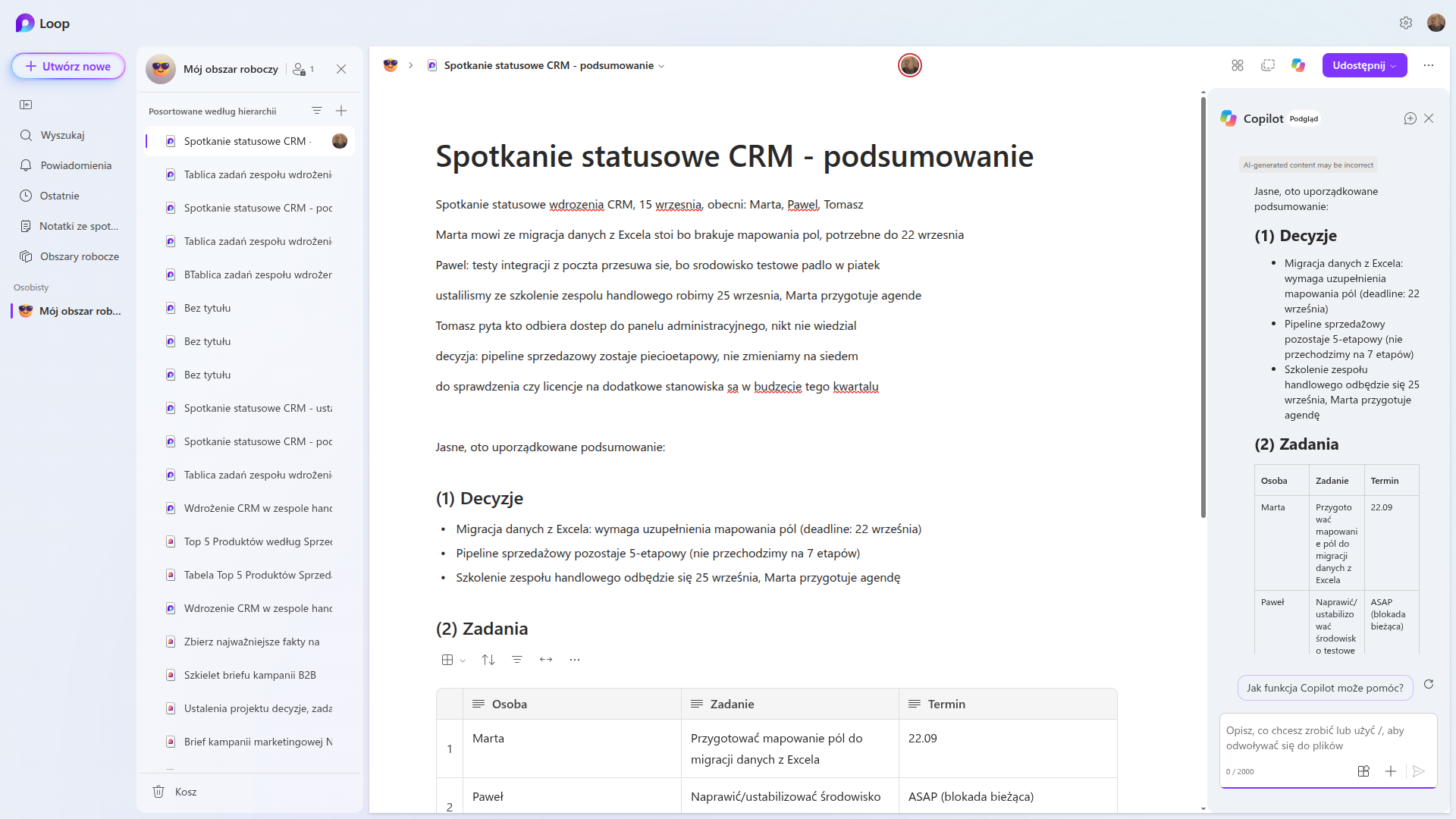 Strona Loop Spotkanie statusowe CRM - podsumowanie: na górze surowe notatki, pod nimi wklejone podsumowanie z sekcją Decyzje i tabelą Zadania o kolumnach Osoba, Zadanie, Termin