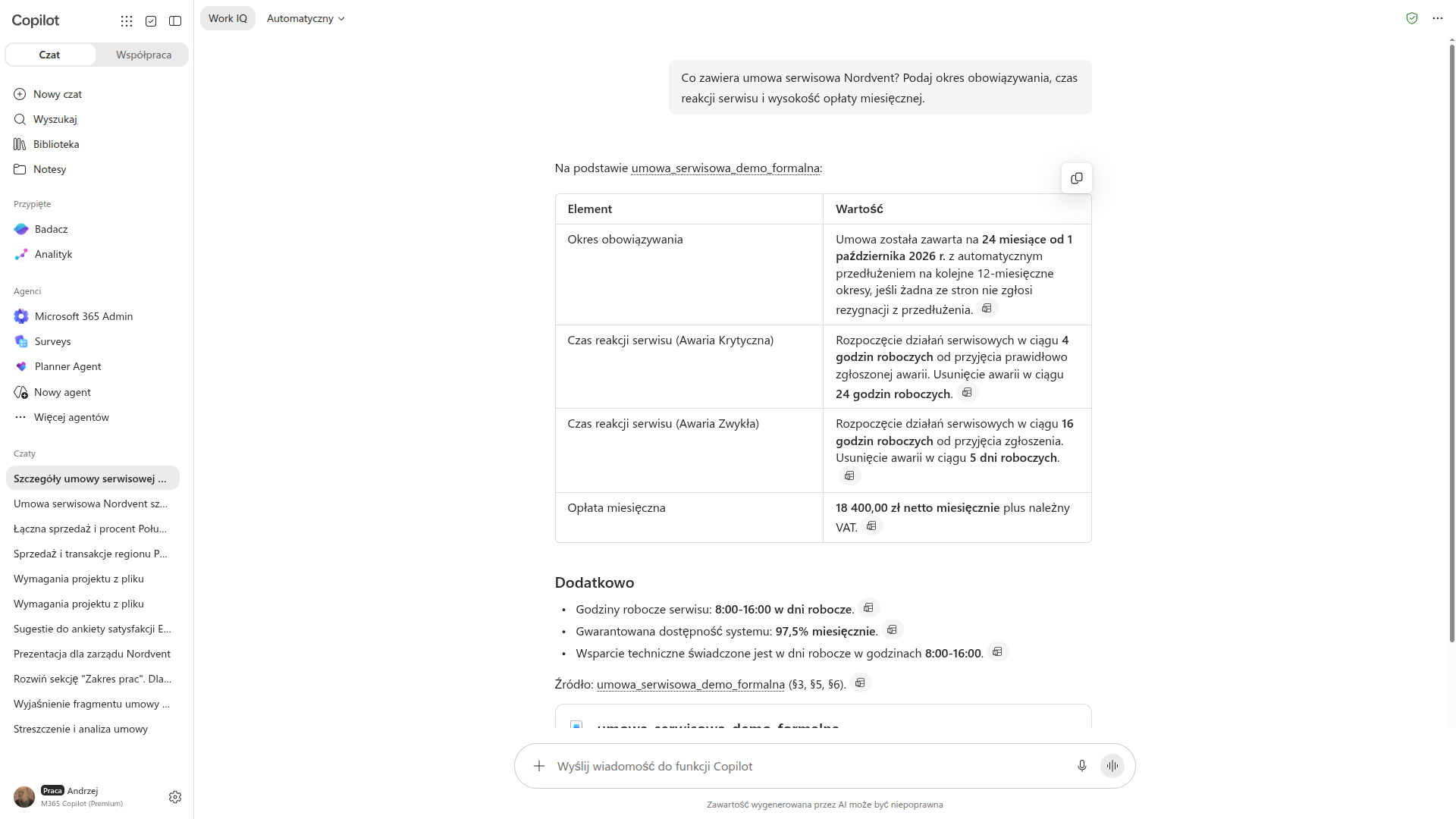 Ten sam czat z włączonym Work IQ odpowiada z firmowej umowy serwisowej, podając okres, czasy reakcji i opłatę