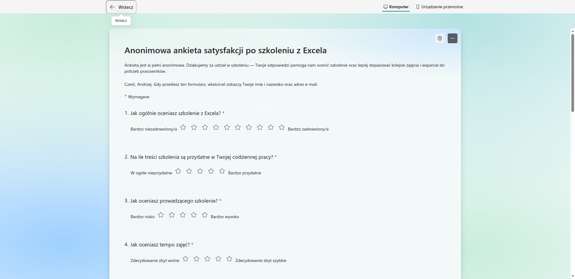 Podgląd ankiety w Microsoft Forms z przełącznikiem widoku między komputerem a urządzeniem przenośnym