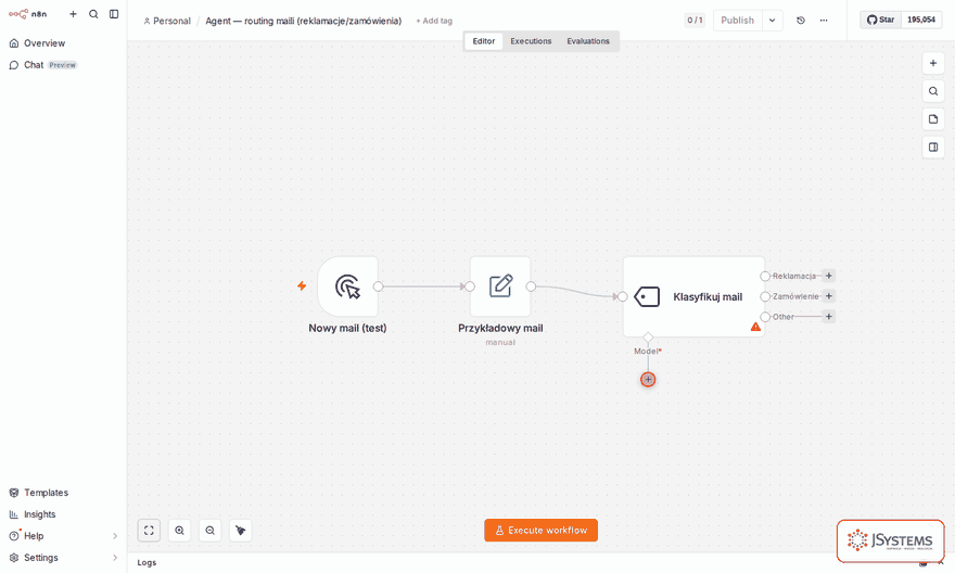 Animacja w n8n: kliknięcie plusa w gnieździe Model pod klasyfikatorem, wybór OpenAI Chat Model i podłączenie go do węzła