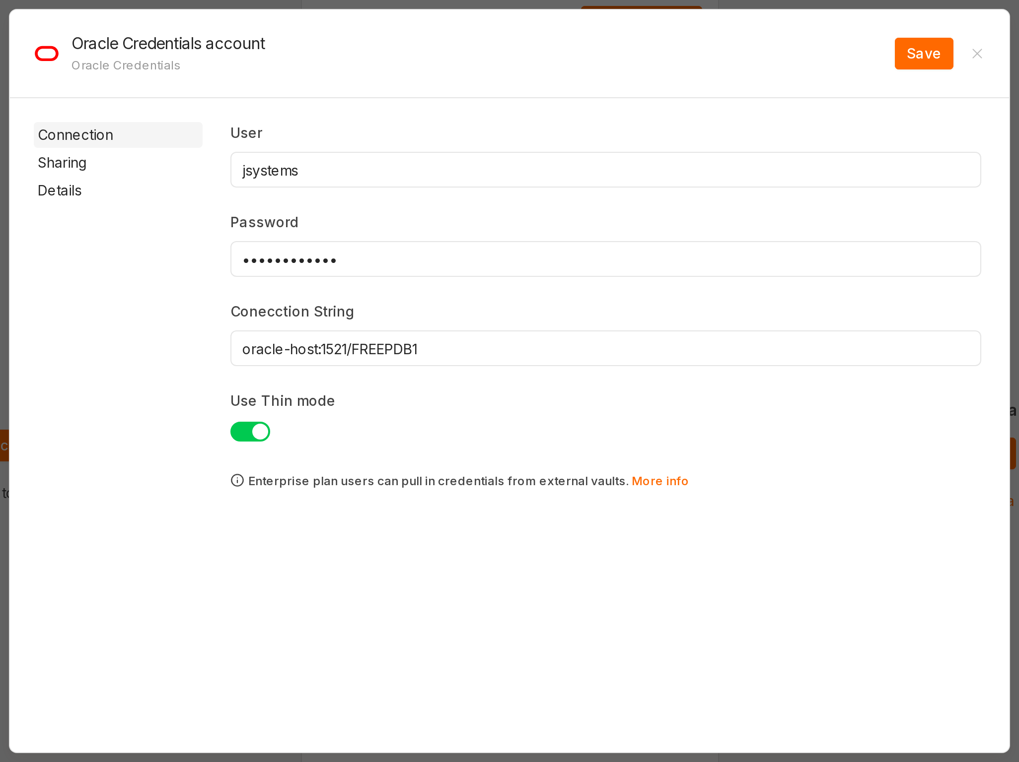 Formularz poswiadczenia Oracle Credentials w n8n: pola User, Password, Conecction String w formacie host:port/serwis oraz wlaczony przelacznik Use Thin mode